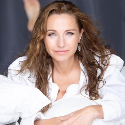Julie Isabel