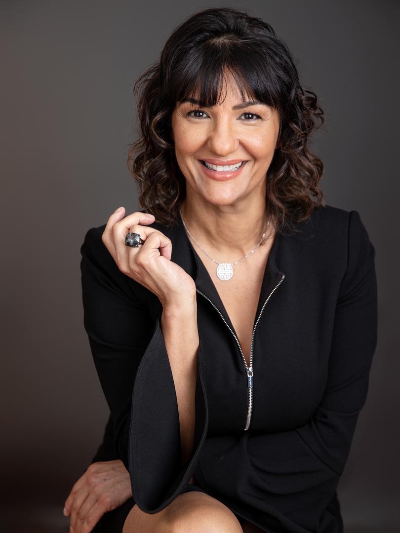 Bouchra B. Williot