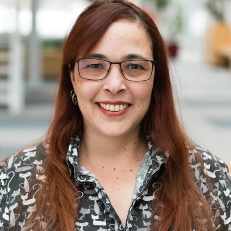 Maria Julia Guimaraes