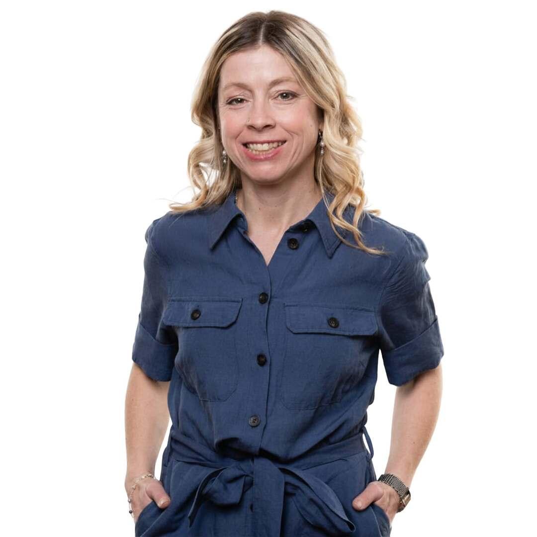 Andréanne Larouche, députée de Shefford, sur l'indépendance financière des femmes et la persévérance en politique