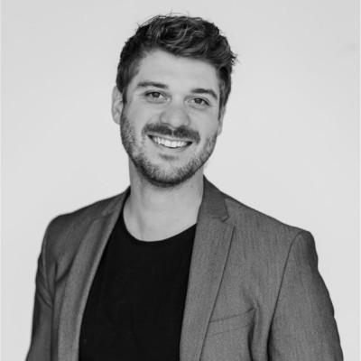 Étienne Larivière