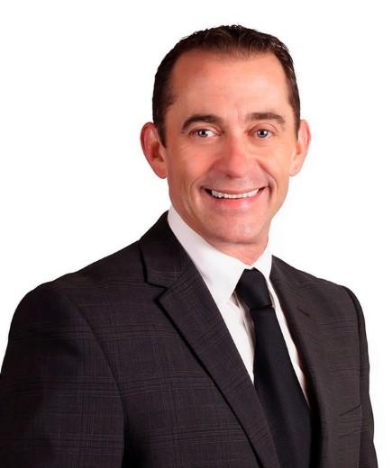Marco Michel, Co-fondateur de Équipe MJM et courtier immobilier Via Capitale Élite | Dans la jungle des affaires